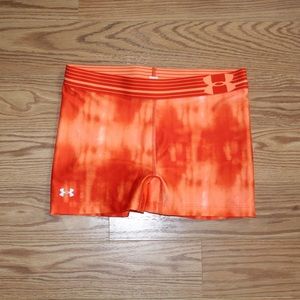 Woman's UA volleyball short